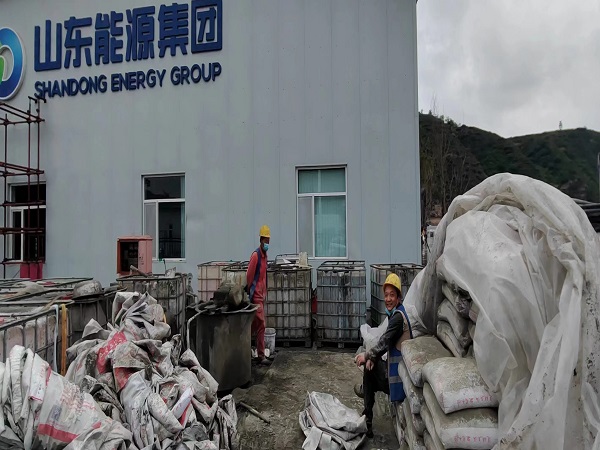 横栏镇厂房地面下沉注浆加固